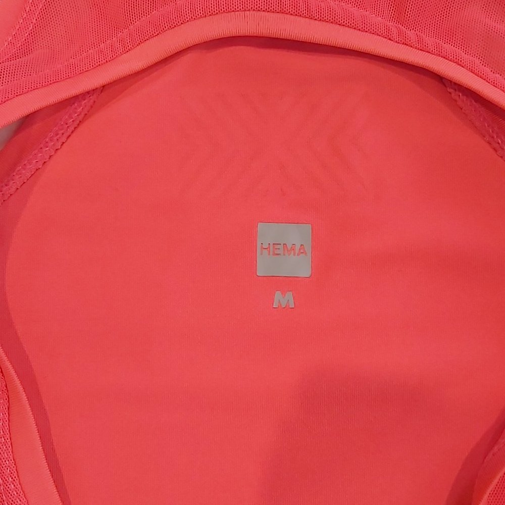 Sport top - Picture 2 of 2